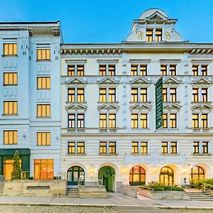 Josefshof Am Rathaus Hotel