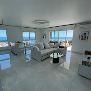 https://le-petit-prince-appartement-de-haut-standing.fr-provencehotel.com