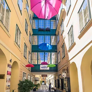 4* Szálloda Mercure Grand Biedermeier
