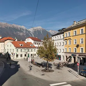 https://hidden-gem-in-central-innsbruck-with-free-parking.innsbruckaustriahotels.com