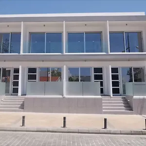 Shalos Αγία Νάπα